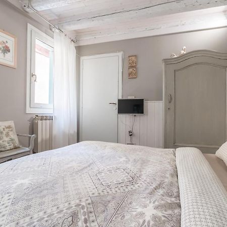 Ca Falier Piccolo - Little Sweet Studio In 10-12 Minutes From Bus&Train Station Apartment Венеция Екстериор снимка