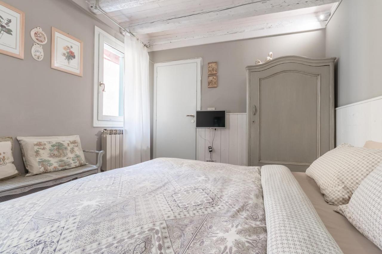 Ca Falier Piccolo - Little Sweet Studio In 10-12 Minutes From Bus&Train Station Apartment Венеция Екстериор снимка